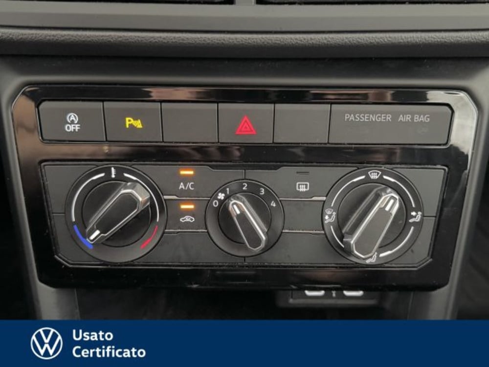 Volkswagen T-Cross usata a Vicenza (16)