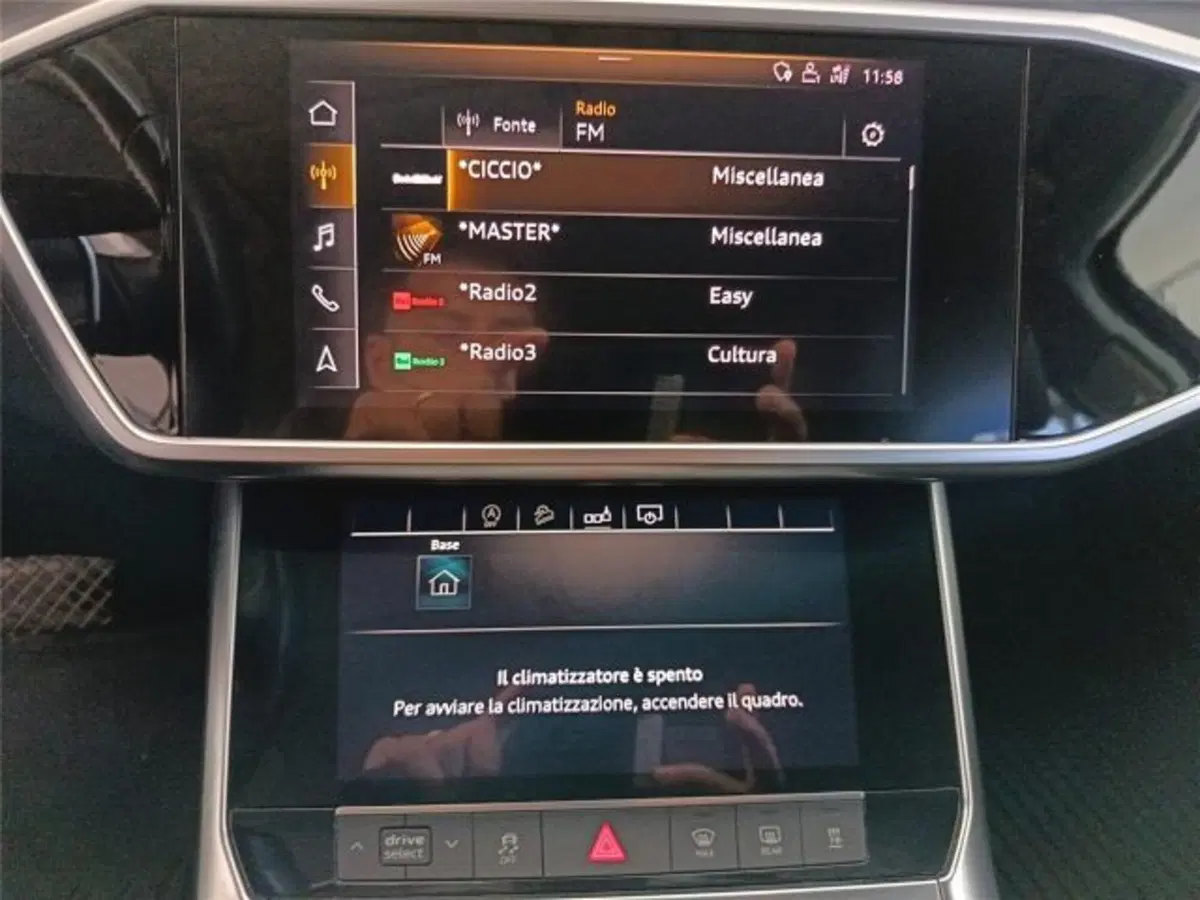 Audi A6 Allroad usata a Bari (19)