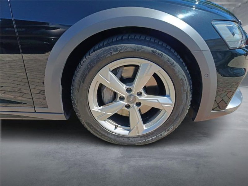 Audi A6 Allroad usata a Bari (8)