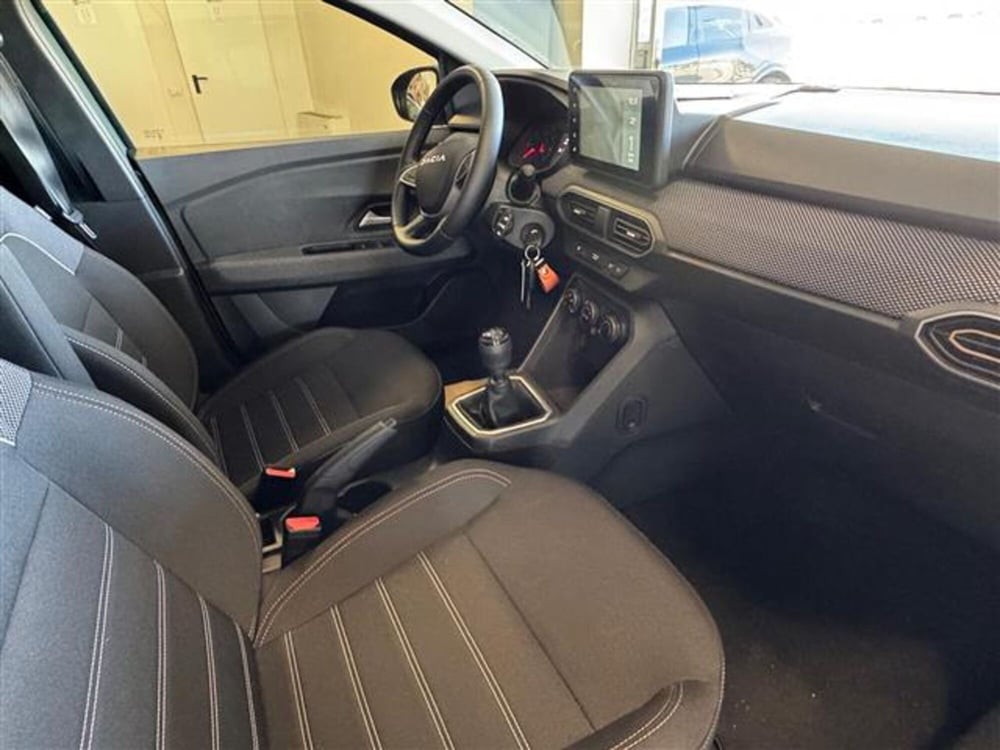 Dacia Sandero Stepway nuova a Aosta (12)