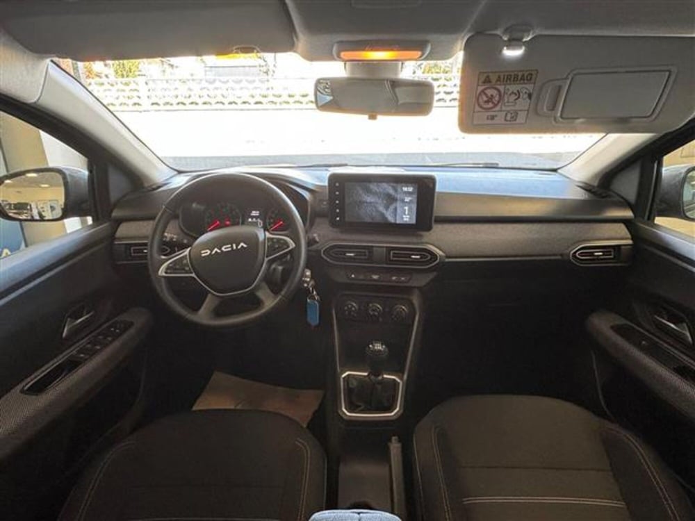 Dacia Sandero Stepway nuova a Aosta (13)