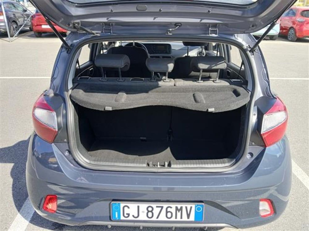 Hyundai i10 usata a Aosta (8)