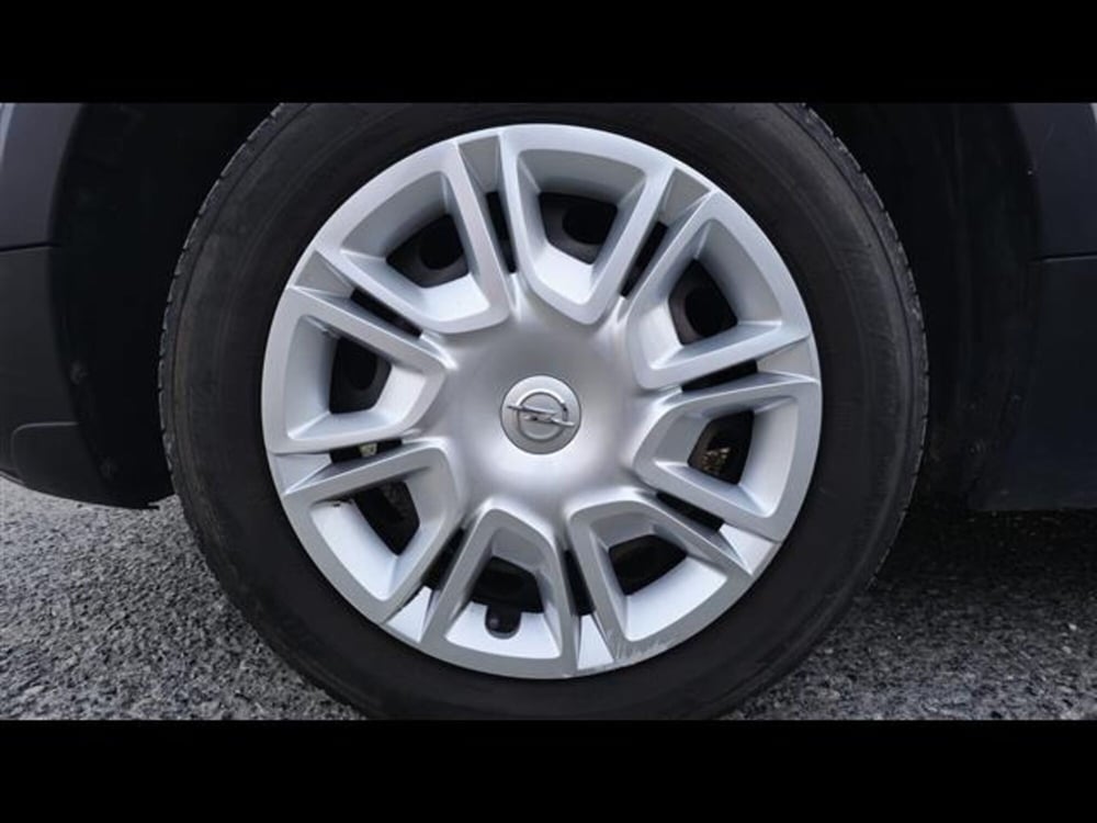 Opel Crossland X usata a Aosta (12)