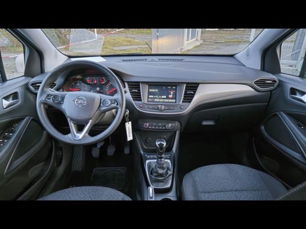 Opel Crossland X usata a Aosta (15)