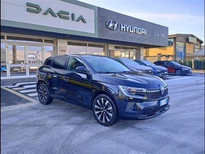 Renault Austral 1.2 full hybrid Techno 200cv auto del 2023 usata a Quart