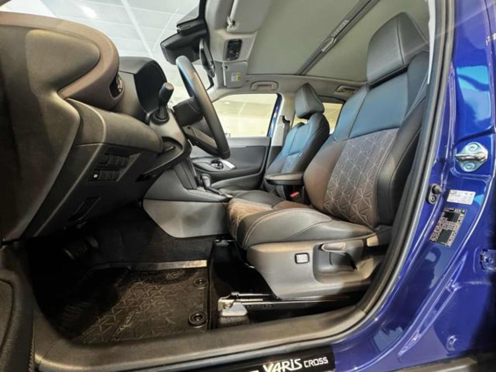 Toyota Yaris Cross usata a Sassari (11)