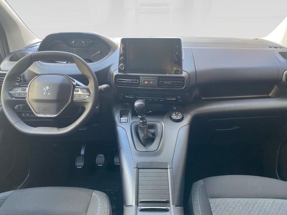 Peugeot Rifter usata a Torino (6)