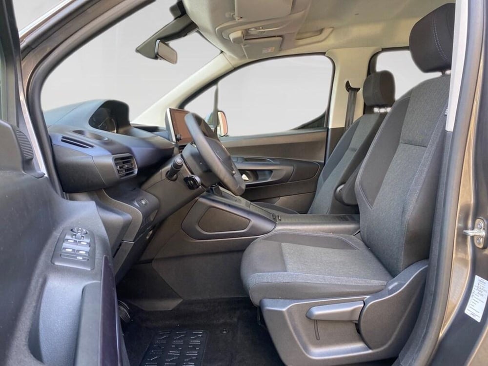 Peugeot Rifter usata a Torino (7)
