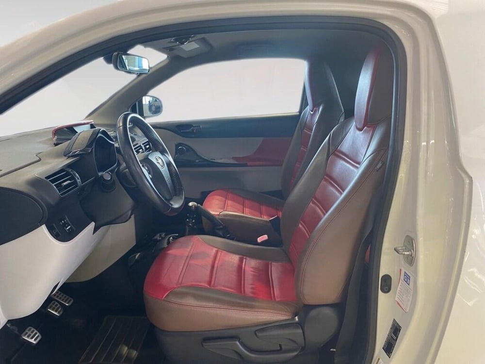 Toyota iQ usata a Torino (6)