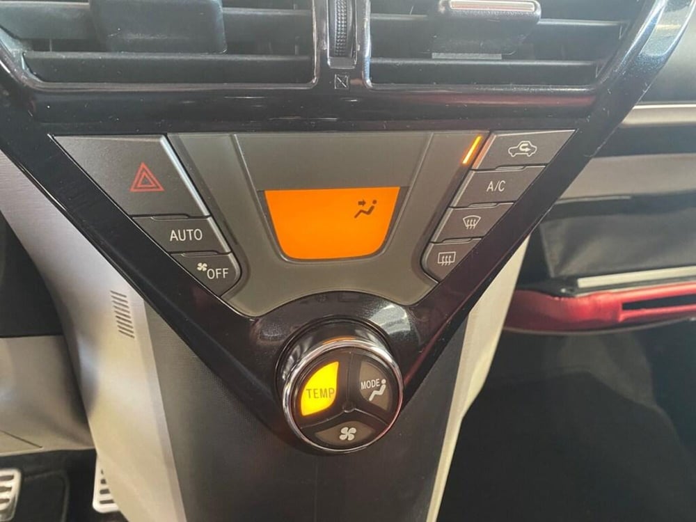 Toyota iQ usata a Torino (8)