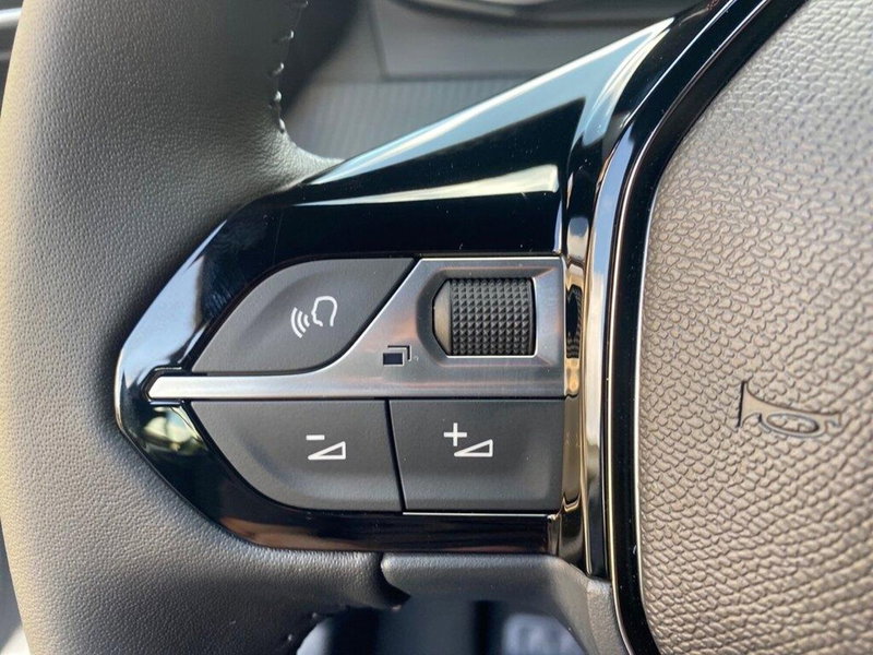 Peugeot 2008 nuova a Torino (13)