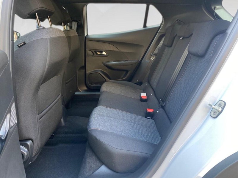 Peugeot 2008 nuova a Torino (8)