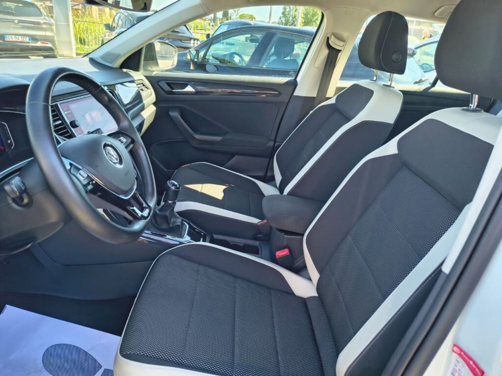 Volkswagen T-Roc usata a Firenze (15)