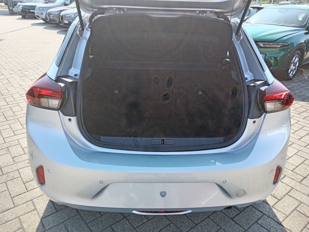 Opel Corsa nuova a Alessandria (10)