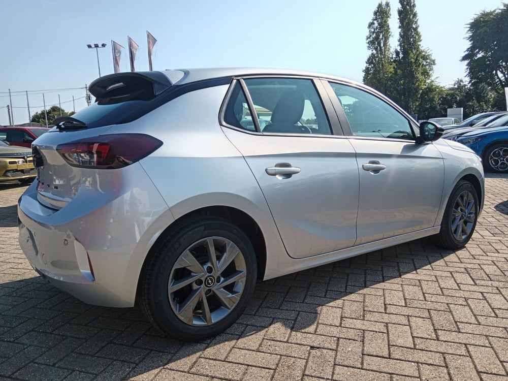 Opel Corsa nuova a Alessandria (5)