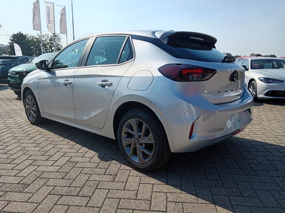Opel Corsa nuova a Alessandria (7)