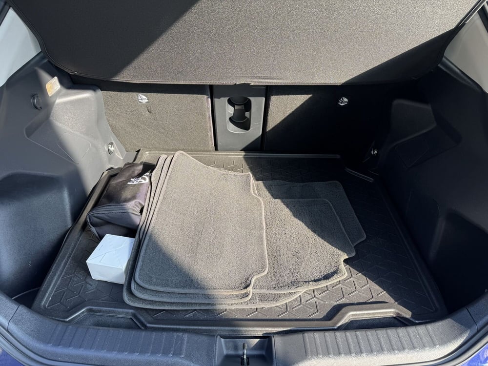 Toyota Yaris Cross usata a Como (12)