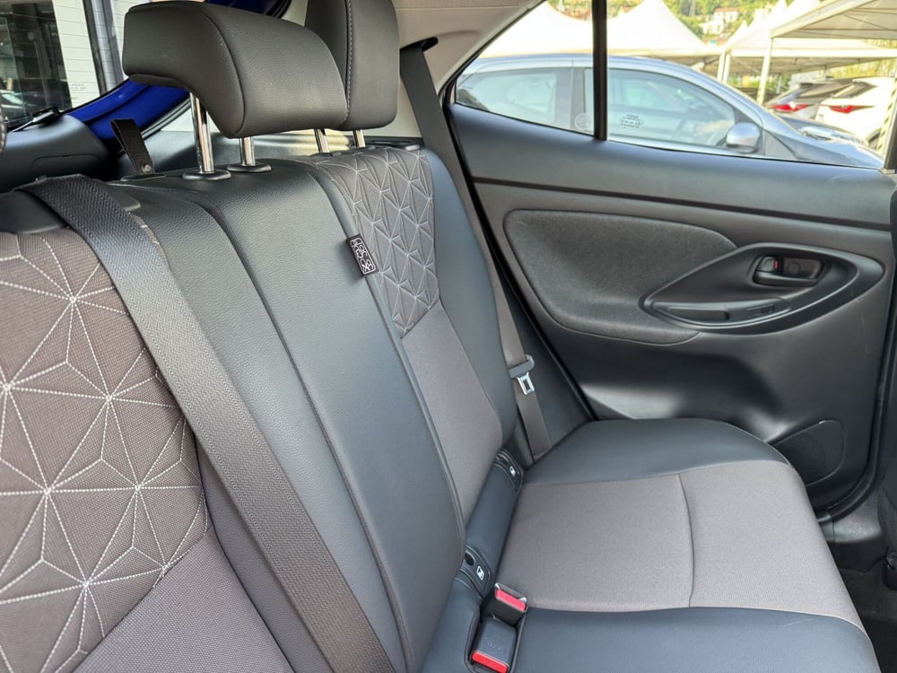 Toyota Yaris Cross usata a Como (7)