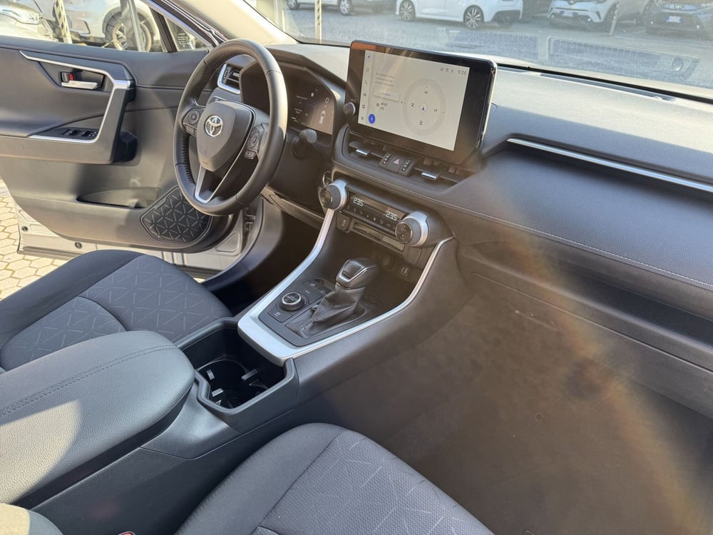 Toyota Rav4 usata a Como (6)