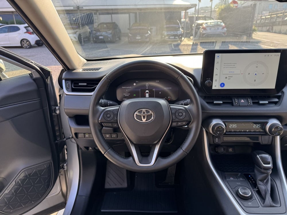 Toyota Rav4 usata a Como (9)