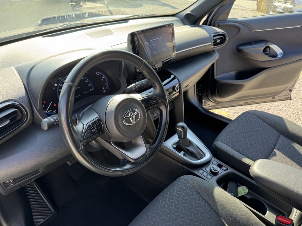 Toyota Yaris Cross usata a Como (10)