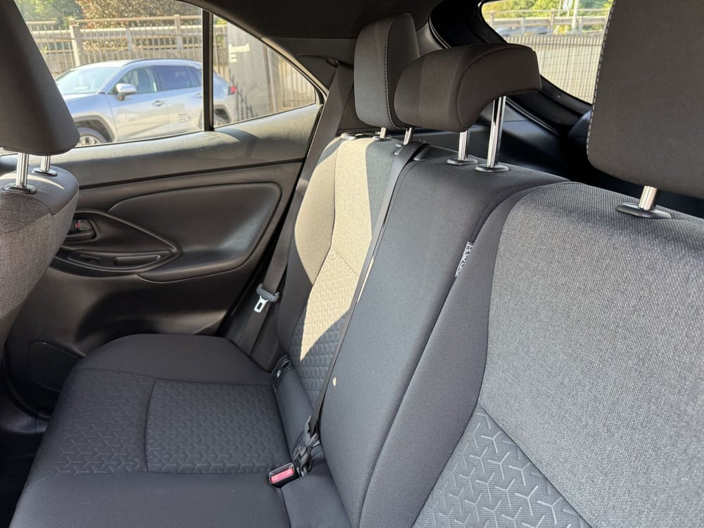 Toyota Yaris Cross usata a Como (7)