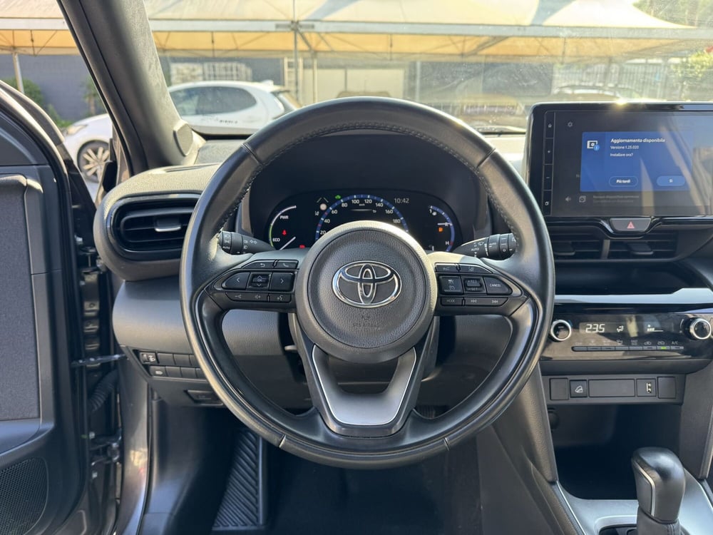 Toyota Yaris Cross usata a Como (9)