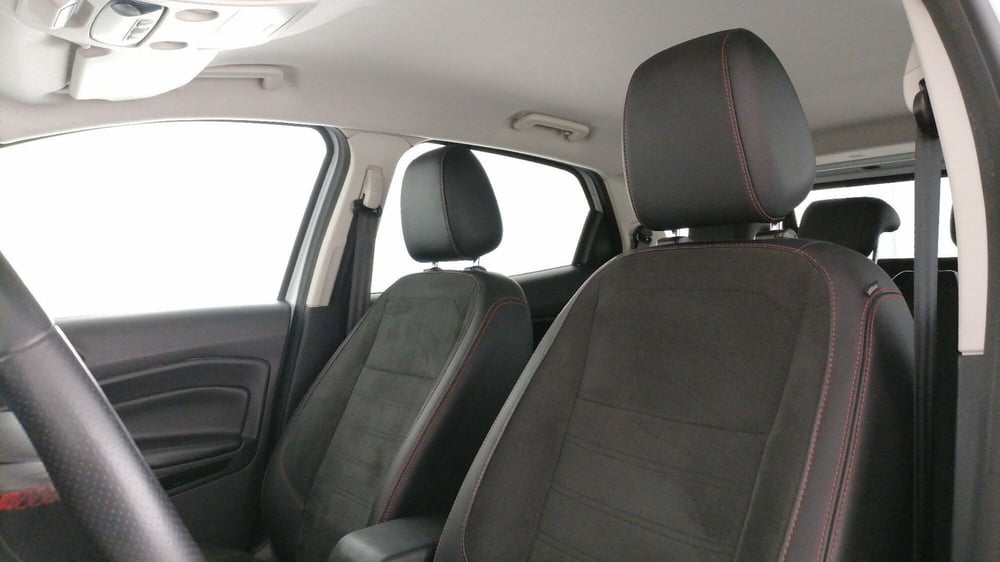 Ford EcoSport usata a Roma (12)