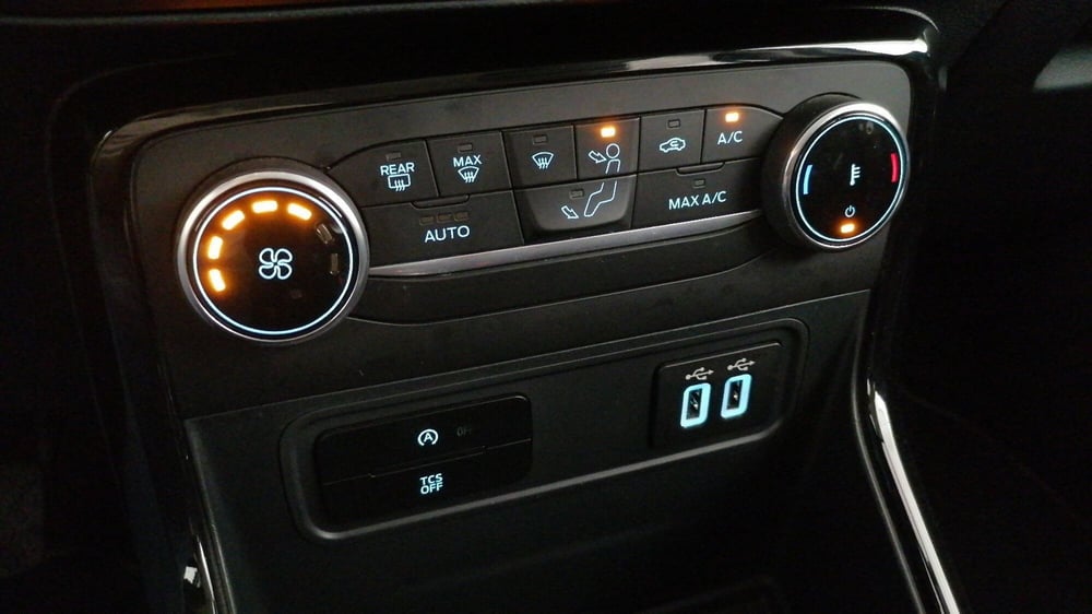 Ford EcoSport usata a Roma (14)
