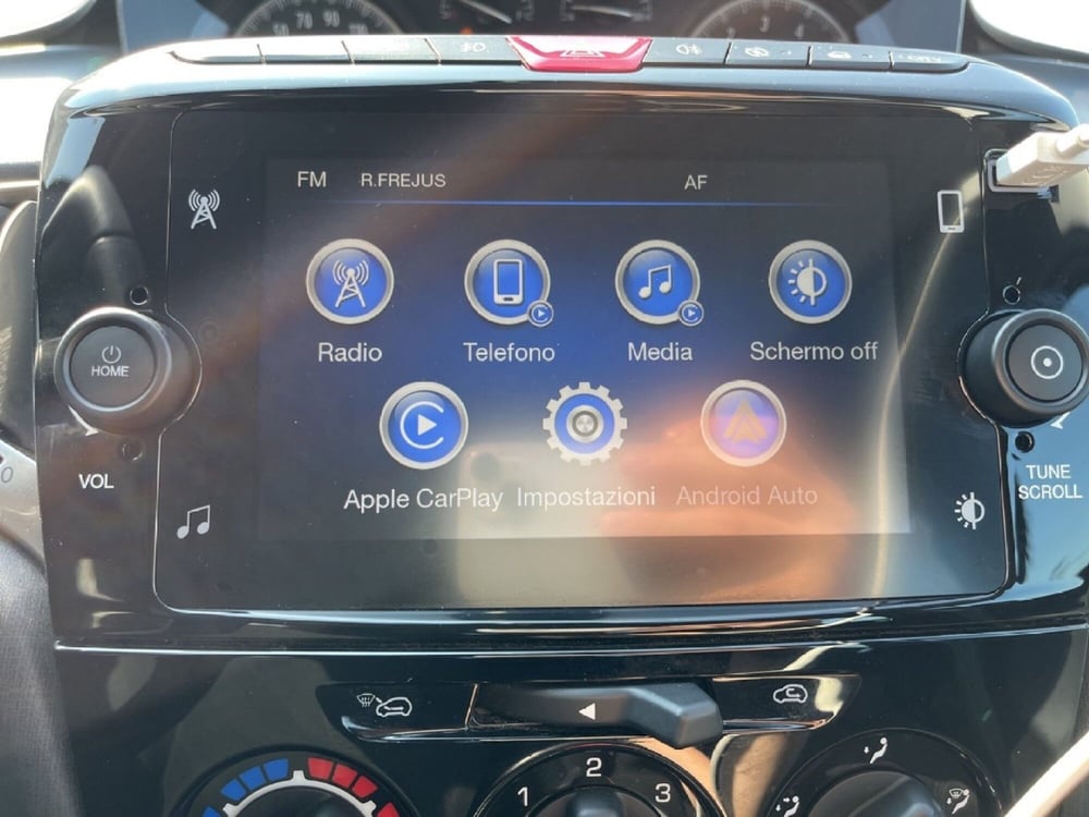 Lancia Ypsilon usata a Torino (14)