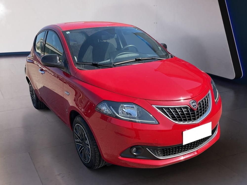 Lancia Ypsilon usata a Torino (3)