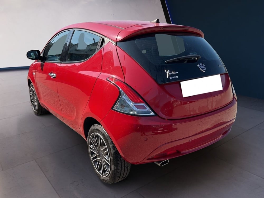 Lancia Ypsilon usata a Torino (5)