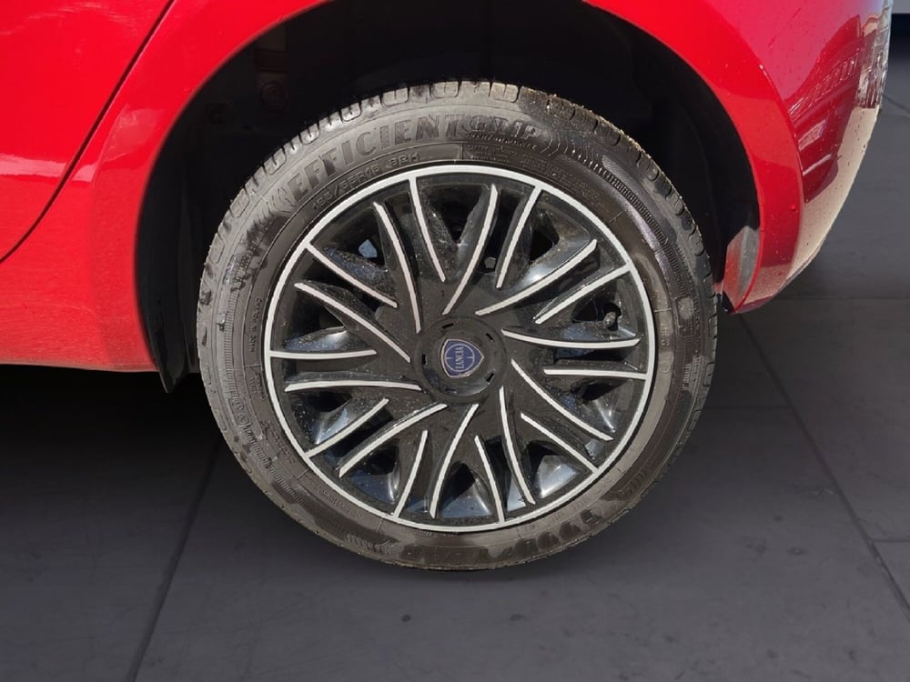 Lancia Ypsilon usata a Torino (8)