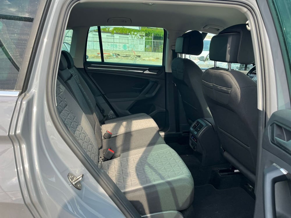 Volkswagen Tiguan usata a Milano (15)