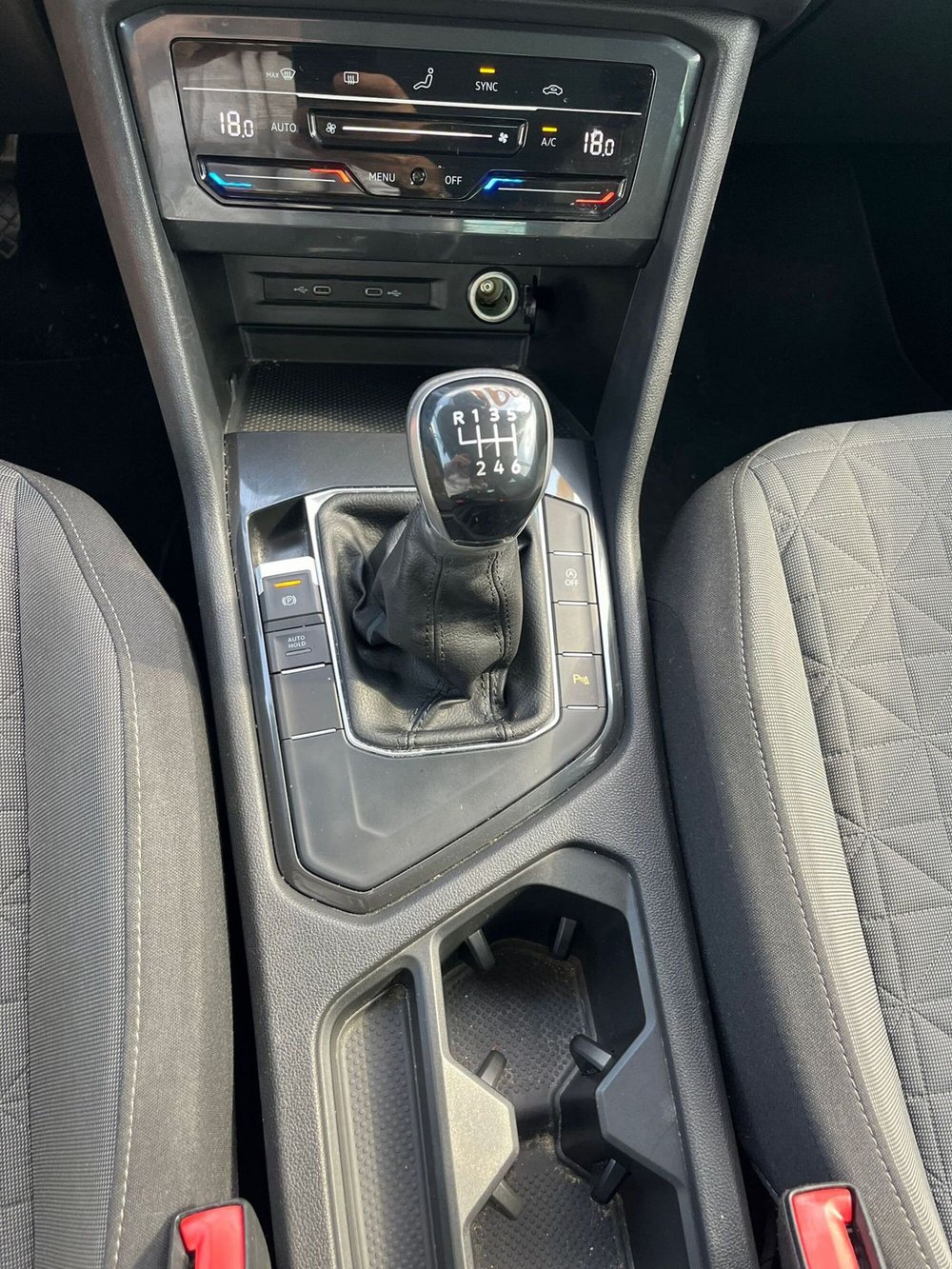 Volkswagen Tiguan usata a Milano (18)