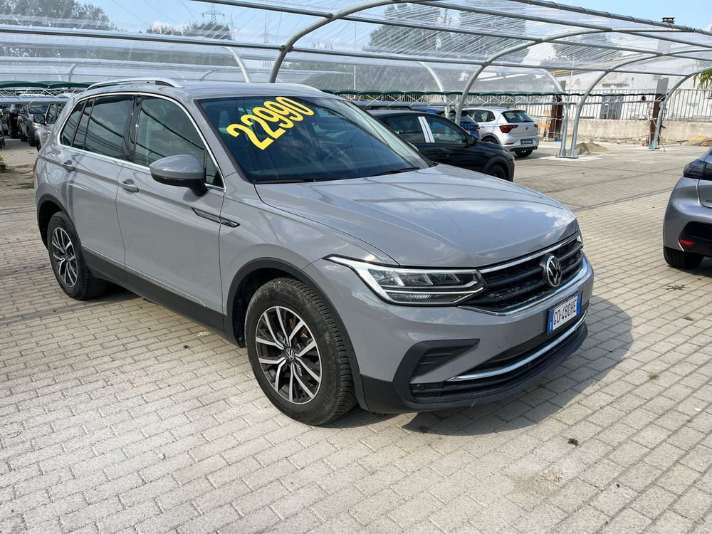 Volkswagen Tiguan usata a Milano (3)