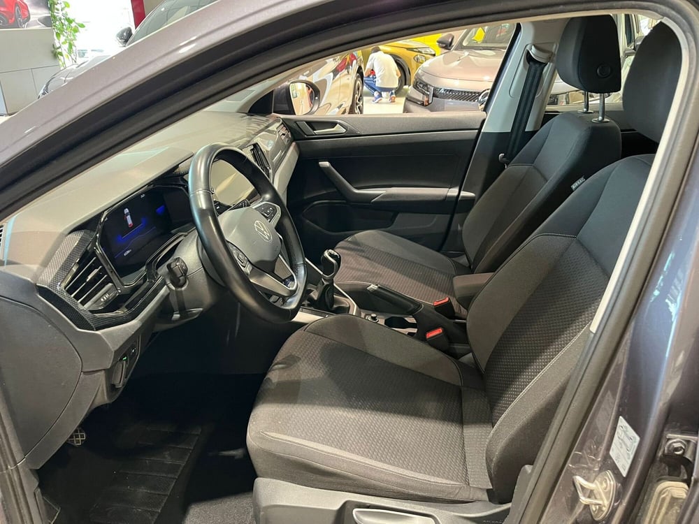 Volkswagen Taigo usata a Milano (11)