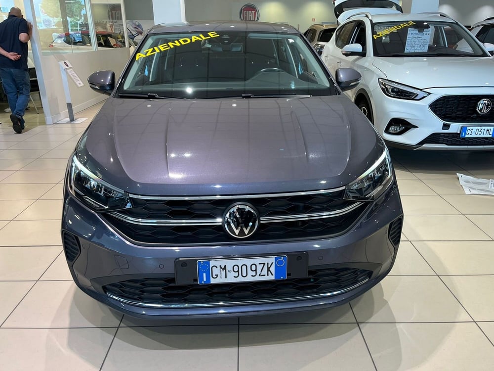Volkswagen Taigo usata a Milano (2)