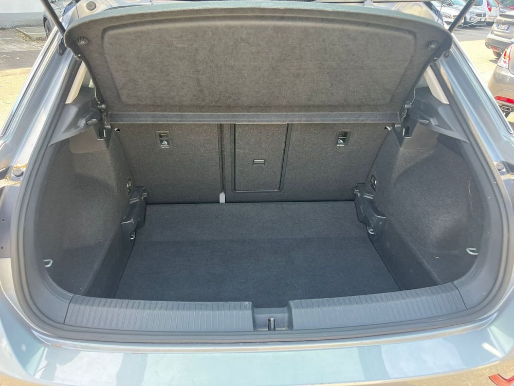 Volkswagen T-Roc usata a Milano (10)