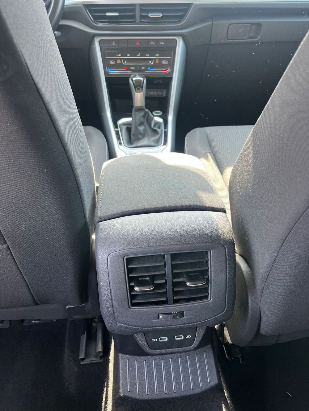 Volkswagen T-Roc usata a Milano (19)