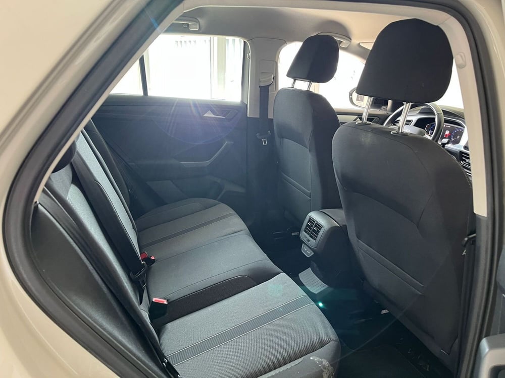 Volkswagen T-Roc usata a Milano (15)