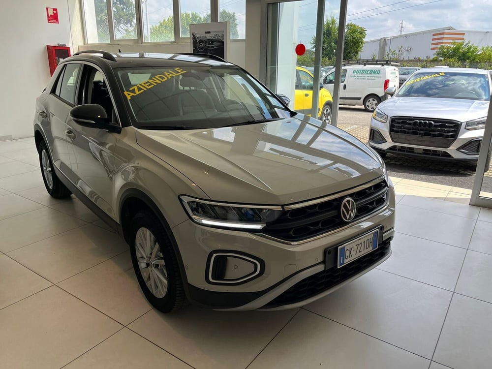 Volkswagen T-Roc usata a Milano (3)