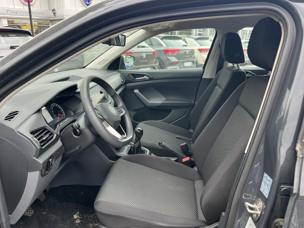 Volkswagen T-Cross usata a Milano (12)