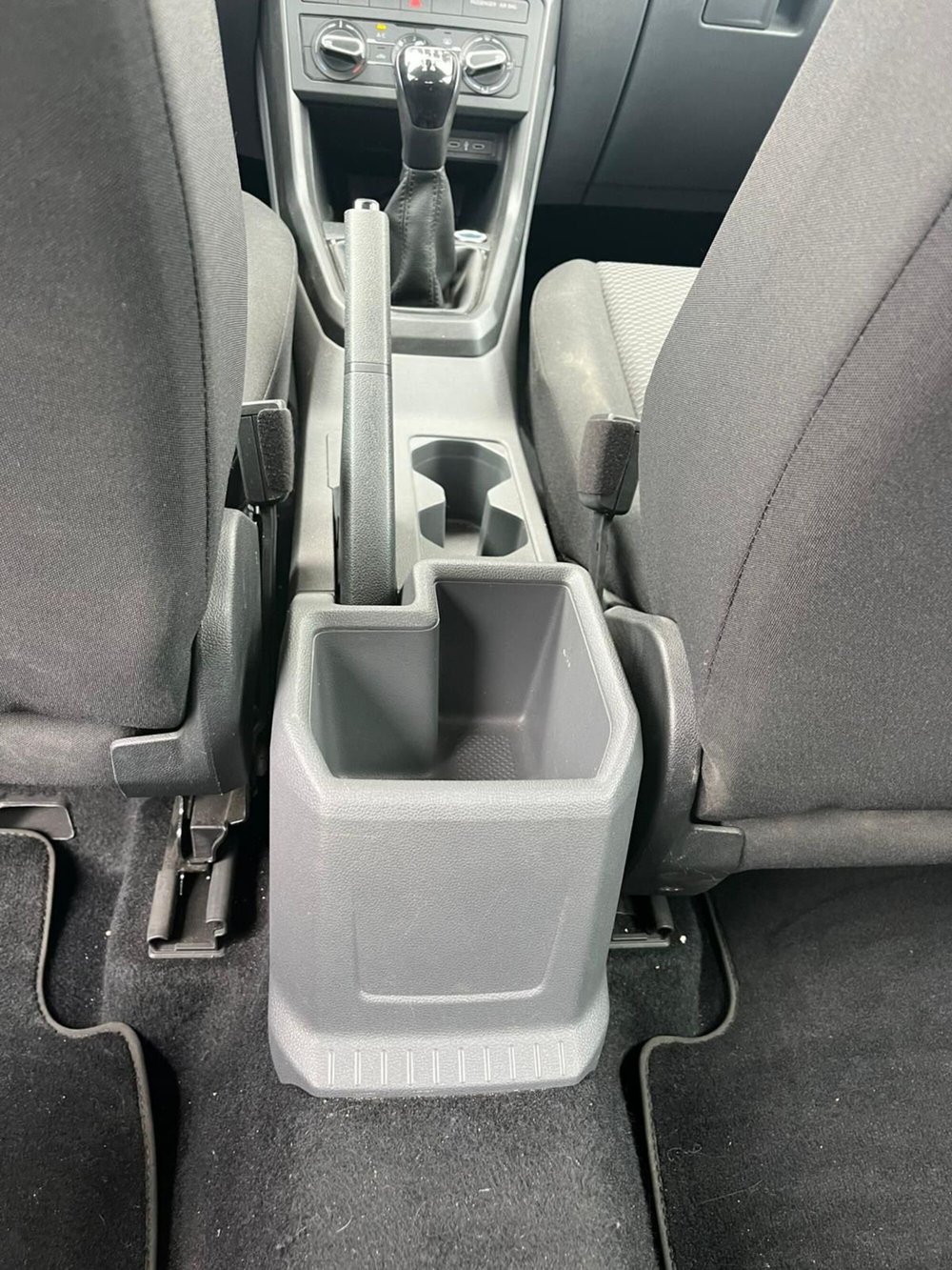 Volkswagen T-Cross usata a Milano (19)