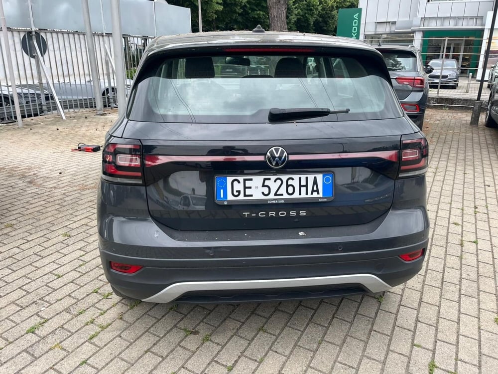 Volkswagen T-Cross usata a Milano (8)
