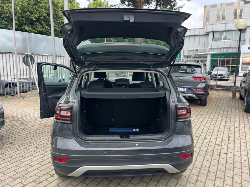 Volkswagen T-Cross usata a Milano (9)