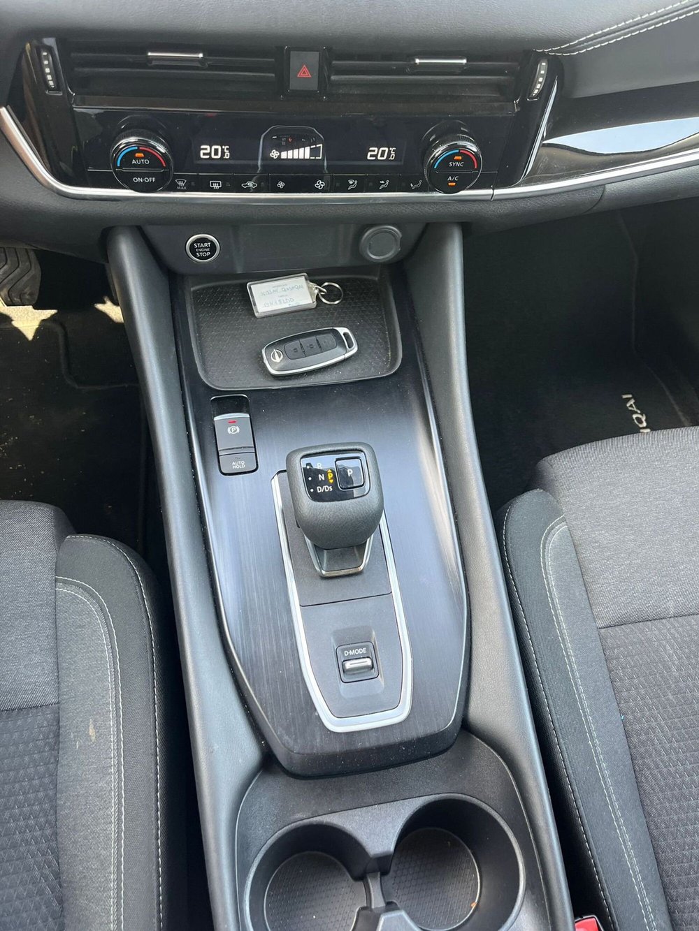 Nissan Qashqai usata a Milano (17)