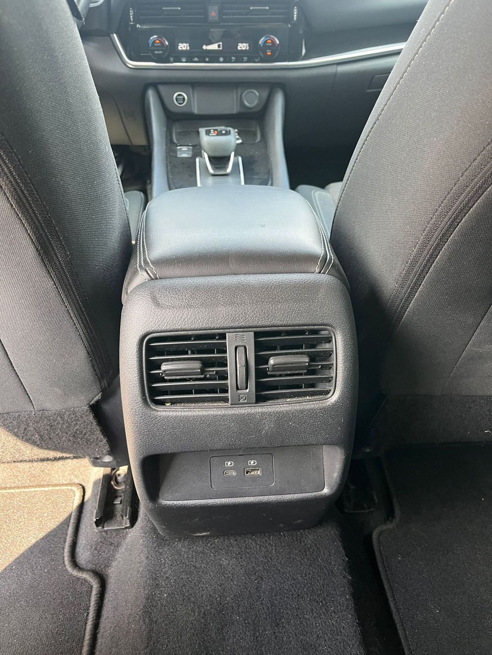 Nissan Qashqai usata a Milano (18)