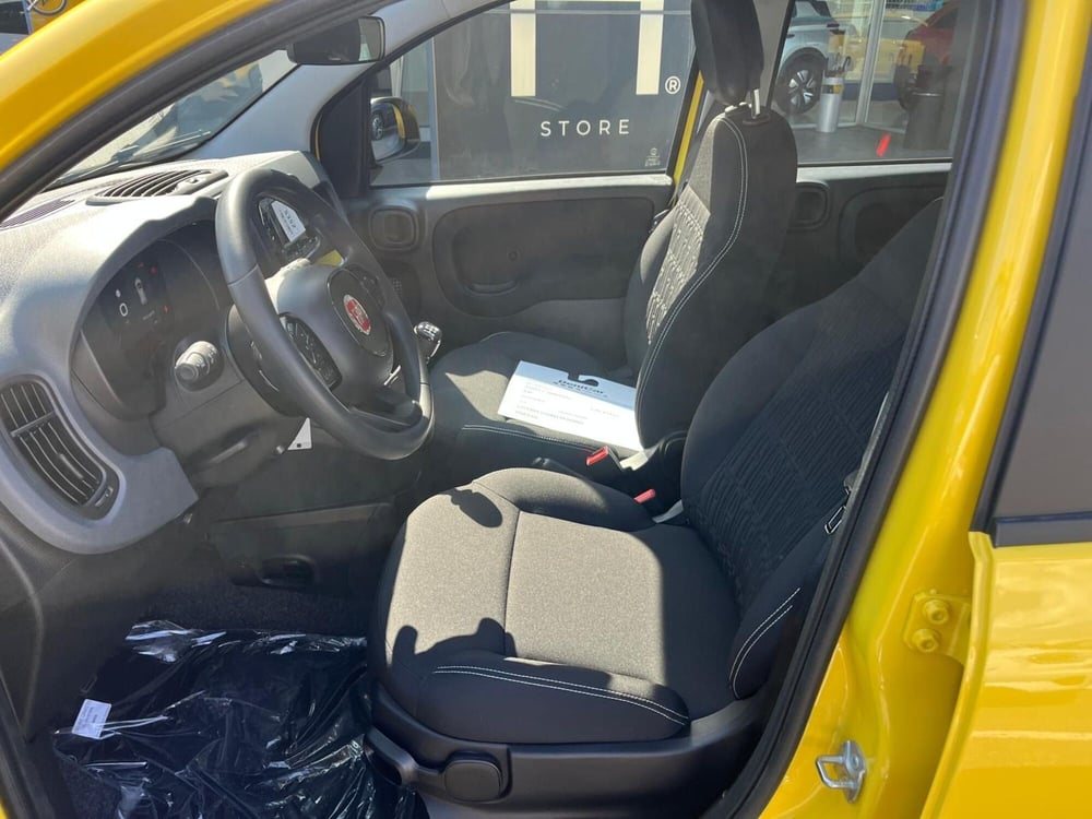 Fiat Panda Cross nuova a Milano (11)