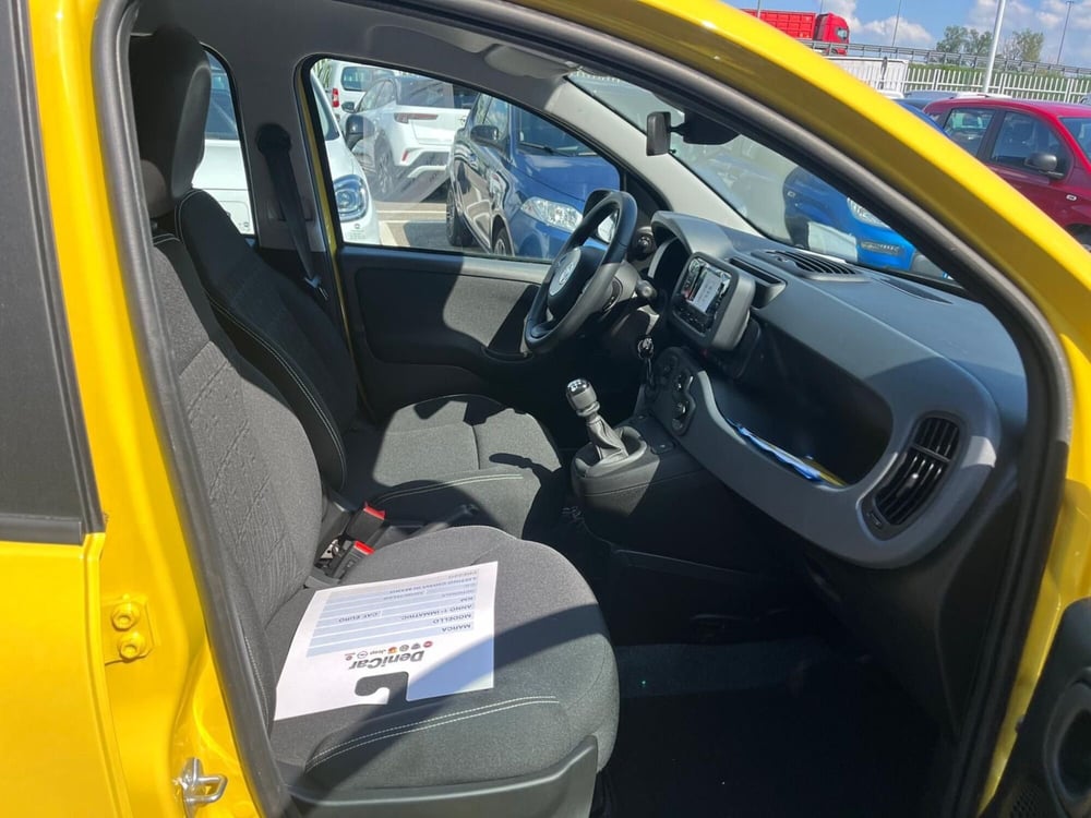 Fiat Panda Cross nuova a Milano (12)
